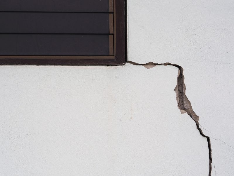 Foundation Crack Repair in Tavares, FL